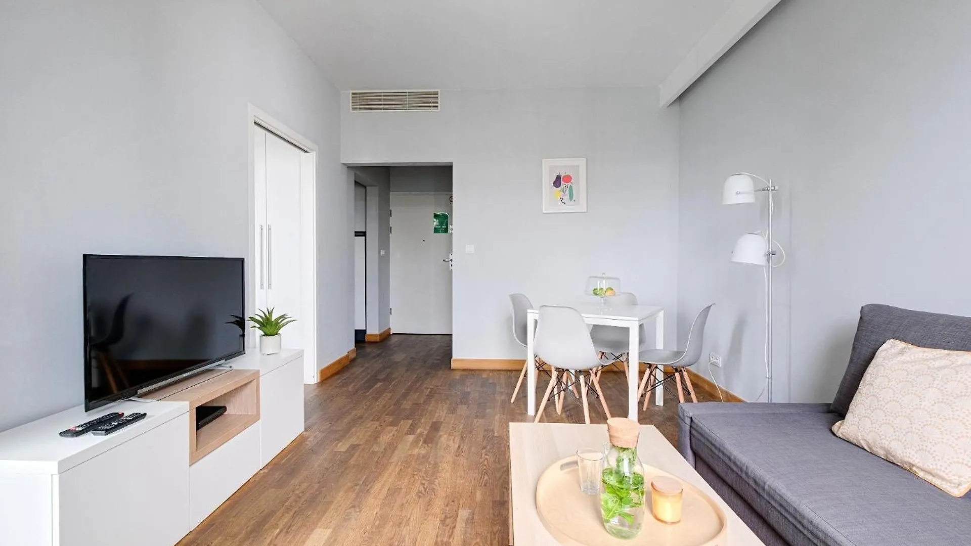 Go Apartments Варшава