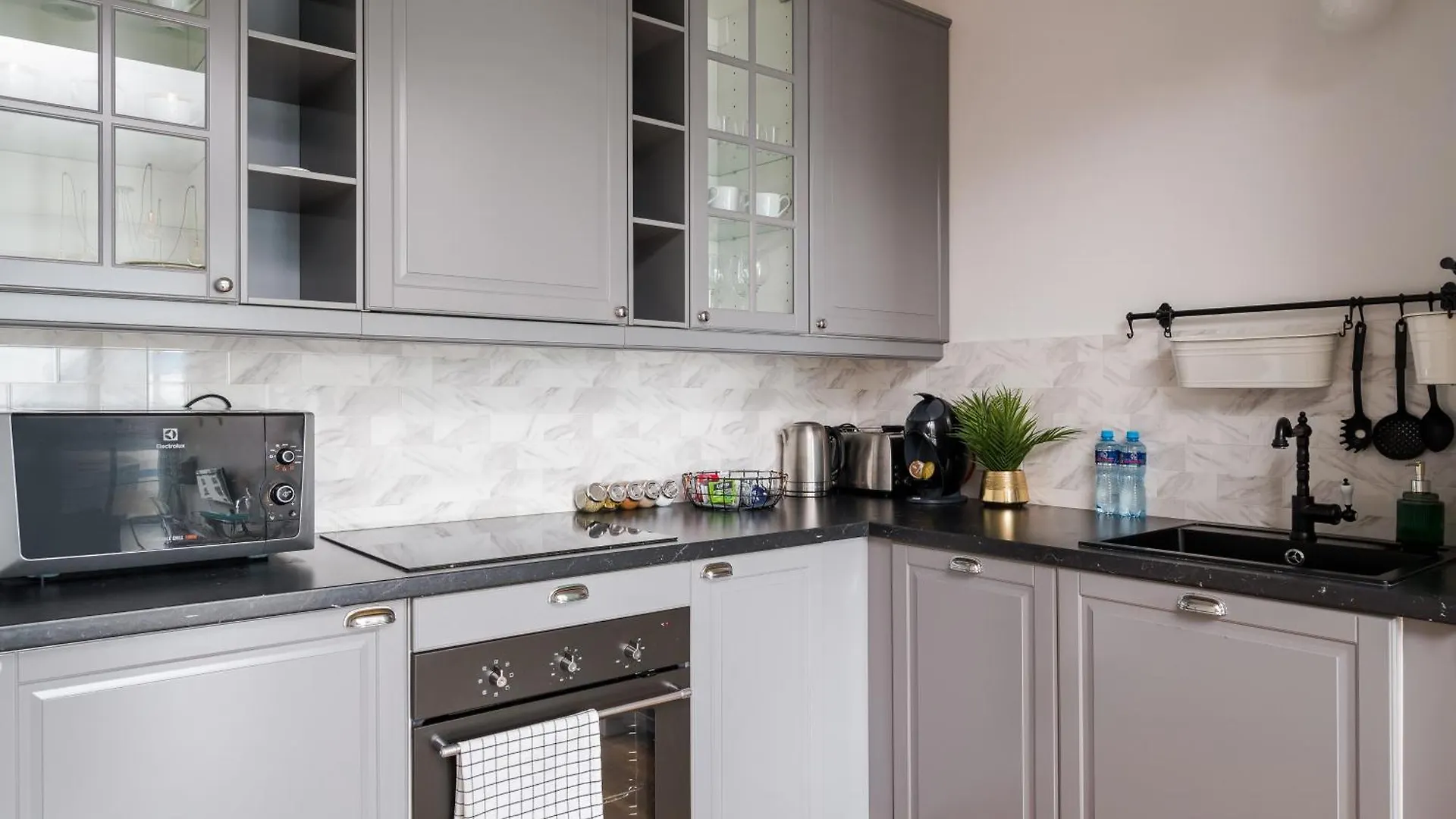 Go Apartments Варшава Польша
